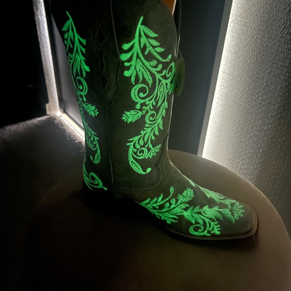 NIB 7.5 8 Corral Turquoise Blue Green Country Western Boots White Embroidery - Picture 6 of 6